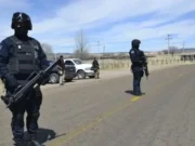 Grupo armado anuncia toque de queda en Chihuahua