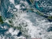Se fortalece ciclón tropical en el Caribe, muy cerca de la península de Yucatán