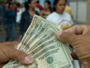 Llegarían menos de 2 mmdp en remesas por impuesto de EU