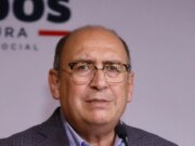 Llama Rubén Moreira a incluir en el Presupuesto 2026 recursos para cumplir con salarios mínimos a maestros y policías