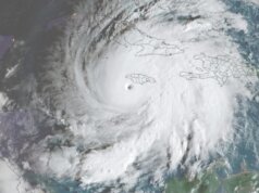 ‘Melissa’ impacta a Jamaica como huracán categoria 5