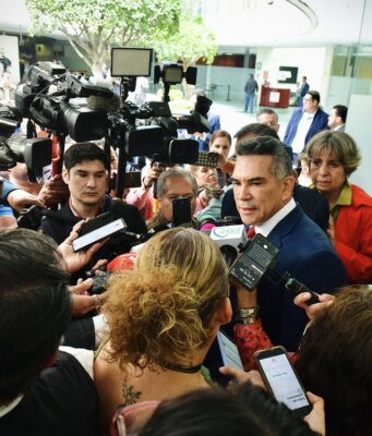 Corina Machado, Premio Nobel de la Paz representa un grito de libertad: Alejandro Moreno