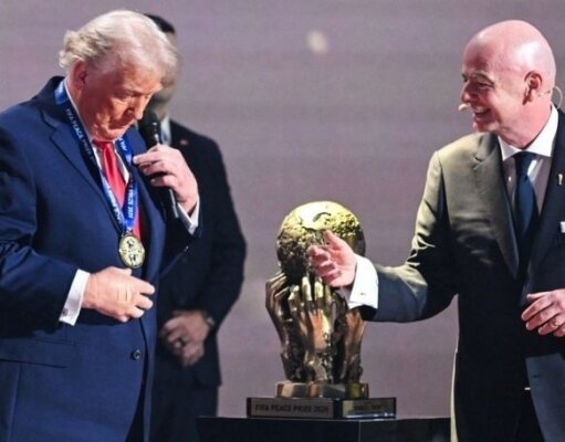 La FIFA da a Trump Premio de la Paz