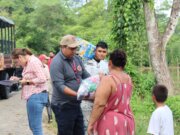 Llevan ayuda a familias con afectaciones menores por frente frío 19