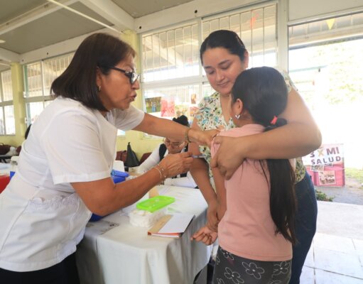 Reiteran llamado a tabasqueños a vacunarse contra el Covid-19