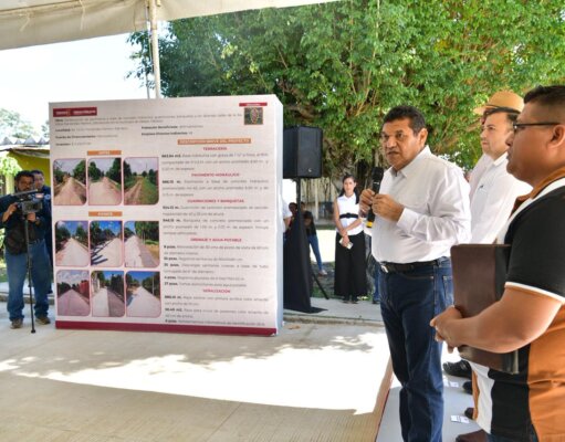 Entrega Javier May nuevo equipamiento urbano en Aquiles Serdán y Víctor Fernández Manero