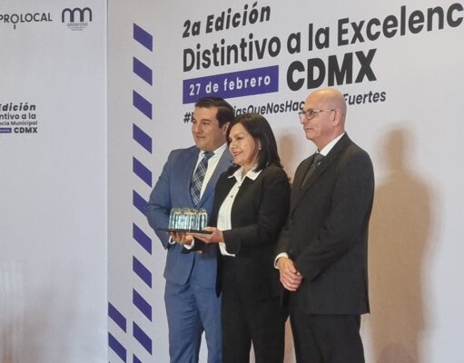 Reconocen a Centro con el Distintivo a la Excelencia Municipal 2025