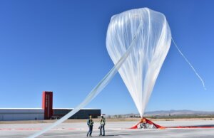 Vuela EU sobre México con tecnología militar de punta