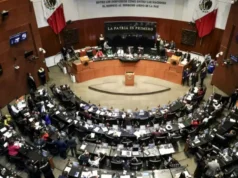 Senadores se aprueban otro aumento salarial