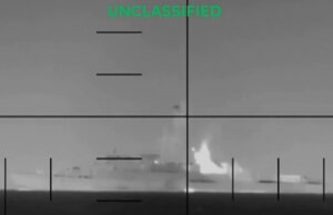 EU hunde navío iraní con torpedo en primer ataque así desde la II Guerra Mundial