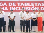 ¡Misión cumplida! Gobierno de Javier May logra meta de Inclusión Digital con la entrega de las últimas 2,350 tabletas en Centla