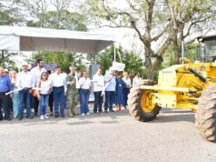 Gobierno de Javier May rescata caminos tras décadas de olvido