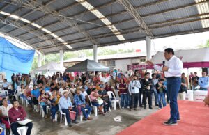 Anuncia Javier May reparación de los bordos de protección para prevenir inundaciones