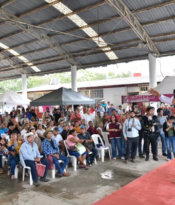 Anuncia Javier May reparación de los bordos de protección para prevenir inundaciones