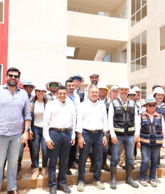 Constata Javier May avance de construcción de 13 mil viviendas del Infonavit en el municipio de Centro