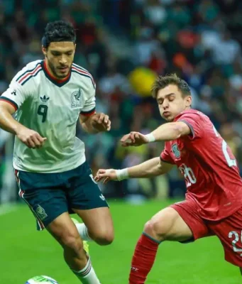 México empata ante Portugal en la reinauguración del Estadio Azteca