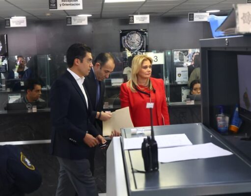 Buscan fabricarme un caso, dice Maru Campos al acudir a FGR
