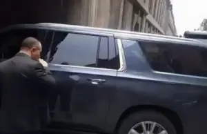 Acude embajador de EU a Palacio Nacional