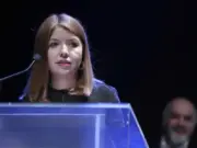 Periodista mexicana que reveló violencia sexual en el Ejército gana el Premio ‘Breach/Valdez’