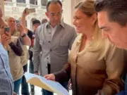FGR cita a comparecer a Maru Campos: ‘Ahí estaremos, siempre hemos dado la cara’, responde la gobernadora