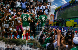 Entre la cancha y la calle