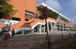 Anuncia Gobierno de Tabasco licitación para venta del Centro de Convenciones y ‘Gimnasio La Choca’