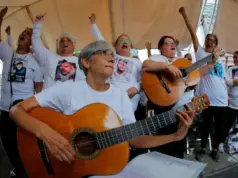 Madres buscadoras cantan su desgracia