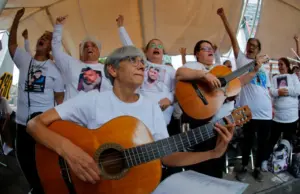 Madres buscadoras cantan su desgracia